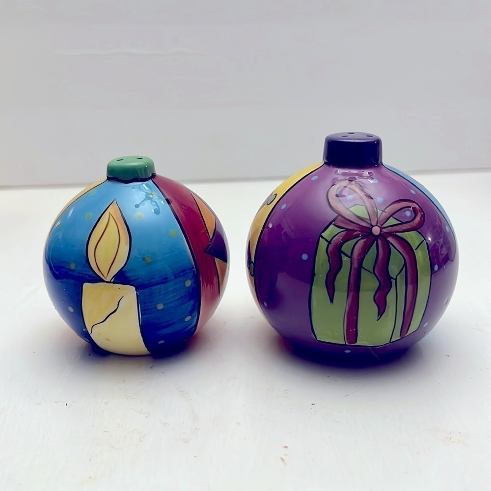 Prospero Designworks Salt & Pepper Christmas Xmas Balls